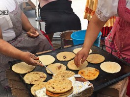 GORDITAS DE QUESO Y MIGAJAS